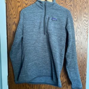 Men’s quarter zip Patagonia in dark grey